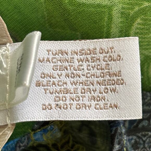 Chico's Womens Size 1 Medium Colorful Festive Jewels Bell Sleeve Aztec Tunic Top - Picture 4 of 9